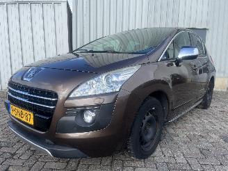 Peugeot 3008 3008 I (0U/HU) MPV 2.0 HYbrid4 16V (DW10CTED4(RHC)) [147kW]  (02-2011/=
08-2016) picture 3