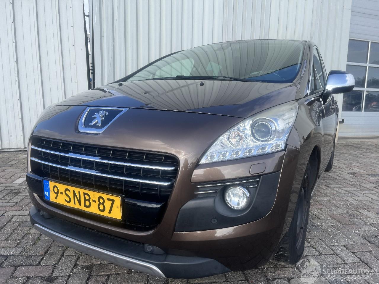 Peugeot 3008 3008 I (0U/HU) MPV 2.0 HYbrid4 16V (DW10CTED4(RHC)) [147kW]  (02-2011/=
08-2016)