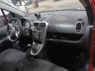 Opel Agila Agila (B) MPV 1.2 16V (K12B(Euro 4; Euro 5)) [63kW]  (04-2008/10-2012)= picture 5