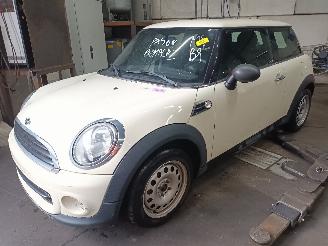 Uttjänta bilar auto Mini Mini Mini (R56) Hatchback 1.6 16V One (N16-B16A) [55kW]  (03-2010/12-2012) 2013/9