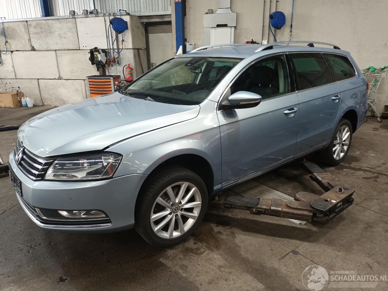Volkswagen Passat Passat Variant (365) Combi 2.0 TDI 16V 177 (CFGC) [130kW]  (12-2012/12=
-2014)