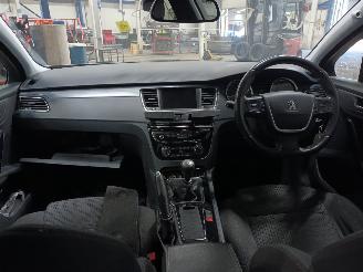 Peugeot 508 508 (8D) Sedan 1.6 BlueHDI 120 (DV6FC(BHZ)) [88kW]  (03-2014/12-2018) picture 5