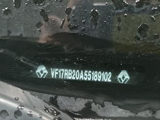 Renault Clio Clio IV Estate/Grandtour (7R) Combi 5-drs 0.9 Energy TCE 90 12V (H4B-4=
08(H4B-B4)) [66kW]  (01-2013/08-2021) picture 6