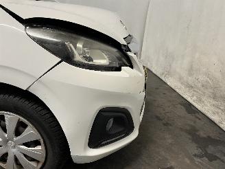 Peugeot 108 108 Hatchback 1.0 12V (1KRFE(CFB)) [51kW]  (05-2014/...) picture 10