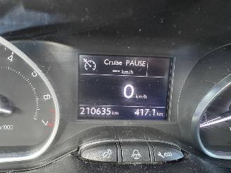 Peugeot 208 208 I (CA/CC/CK/CL) Hatchback 1.2 Vti 12V PureTech 82 (EB2F(HMZ)) [60k=
W]  (03-2012/12-2019) picture 2