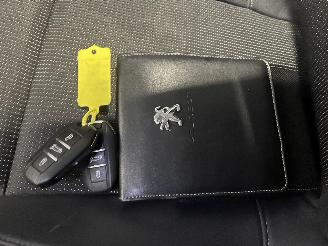 Peugeot 508 508 (8D) Sedan 1.6 THP 16V (EP6CDT(5FV)) [115kW]  (11-2010/12-2018) picture 24