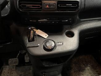 Opel Combo Combo Cargo Van 1.5 CDTI 130 (D15DTH(DV5RC)) [96kW]  (08-2018/...) picture 27