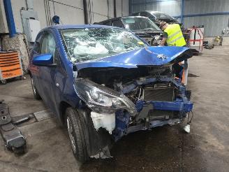Peugeot 108 108 Hatchback 1.0 12V VVT-i (1KRFE(CFB)) [53kW]  (05-2018/...) picture 2