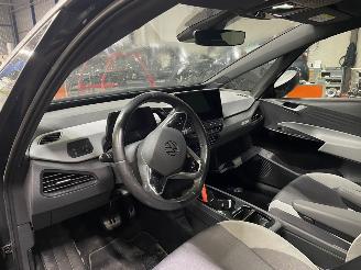Volkswagen ID.3 ID.3 (E11/E12) Hatchback 5-drs First, Life, Pro 58 kWh (EBJC) [150kW] =
 (11-2019/...) picture 5