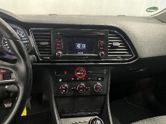 Seat Leon Leon (5FB) Hatchback 5-drs 1.2 TSI Ecomotive 16V (CJZA) [77kW]  (01-20=
13/03-2014) picture 22