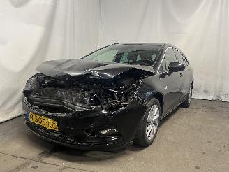 krockskadad bil auto Opel Astra Astra K Sports Tourer Combi 1.0 Turbo 12V (B10XFT(Euro 6)) [77kW]  (01=
-2016/12-2022) 2019/11