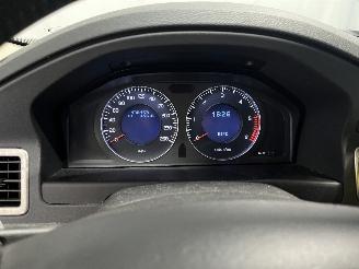 Volvo V-70 V70 (BW) Combi 2.4 D 20V (D5244T5) [120kW]  (04-2007/12-2010) picture 17