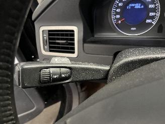 Volvo V-70 V70 (BW) Combi 2.4 D 20V (D5244T5) [120kW]  (04-2007/12-2010) picture 19