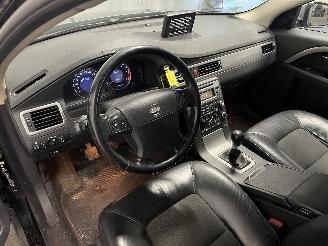 Volvo V-70 V70 (BW) Combi 2.4 D 20V (D5244T5) [120kW]  (04-2007/12-2010) picture 14