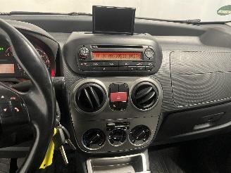 Fiat Qubo Qubo MPV 1.4 (TU3JP(KFV)) [54kW]  (09-2008/...) picture 23
