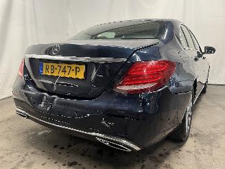 Mercedes E-klasse E (W213) Sedan E-220d 2.0 Turbo 16V (OM654.920) [143kW]  (01-2016/10-2=
023) picture 4