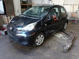 Uttjänta bilar auto Toyota Aygo Aygo (B10) Hatchback 1.0 12V VVT-i (1KR-FE) [50kW]  (07-2005/05-2014) 2011/11