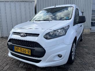 Vaurioauto  passenger cars Ford Transit Connect Transit Connect (PJ2) Van 1.6 TDCi 16V 75 (UBGA(Euro 5)) [55kW]  (07-2=
013/...) 2015/6