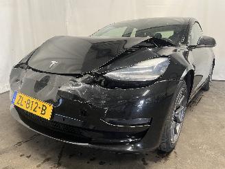 Auto incidentate Tesla Model 3 Model 3 Sedan Long Range 72kWh (3D6) [192kW]  (01-2017/...) 2019/6
