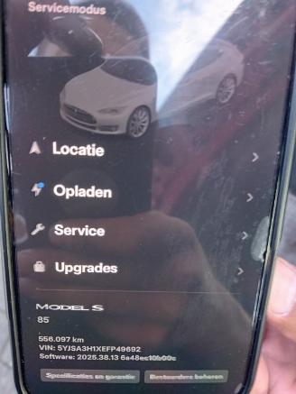 Tesla Model S Model S Liftback 85 (L1S) [270kW]  (09-2012/02-2016) picture 2