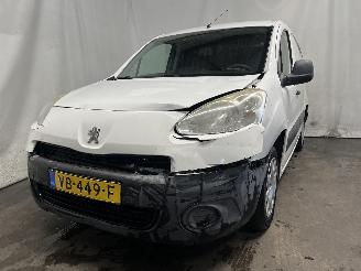 Damaged car Peugeot Partner Partner (GC/GF/GG/GJ/GK) Van 1.6 HDI, BlueHDI 75 (DV6FE(BHW)) [55kW]  =
(07-2011/12-2018) 2013/1