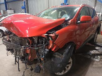 Démontage voiture Renault Kadjar Kadjar (RFEH) SUV 1.2 Energy TCE 130 (H5F-408(H5F-F4)) [96kW]  (06-201=
5/...) 2018/6