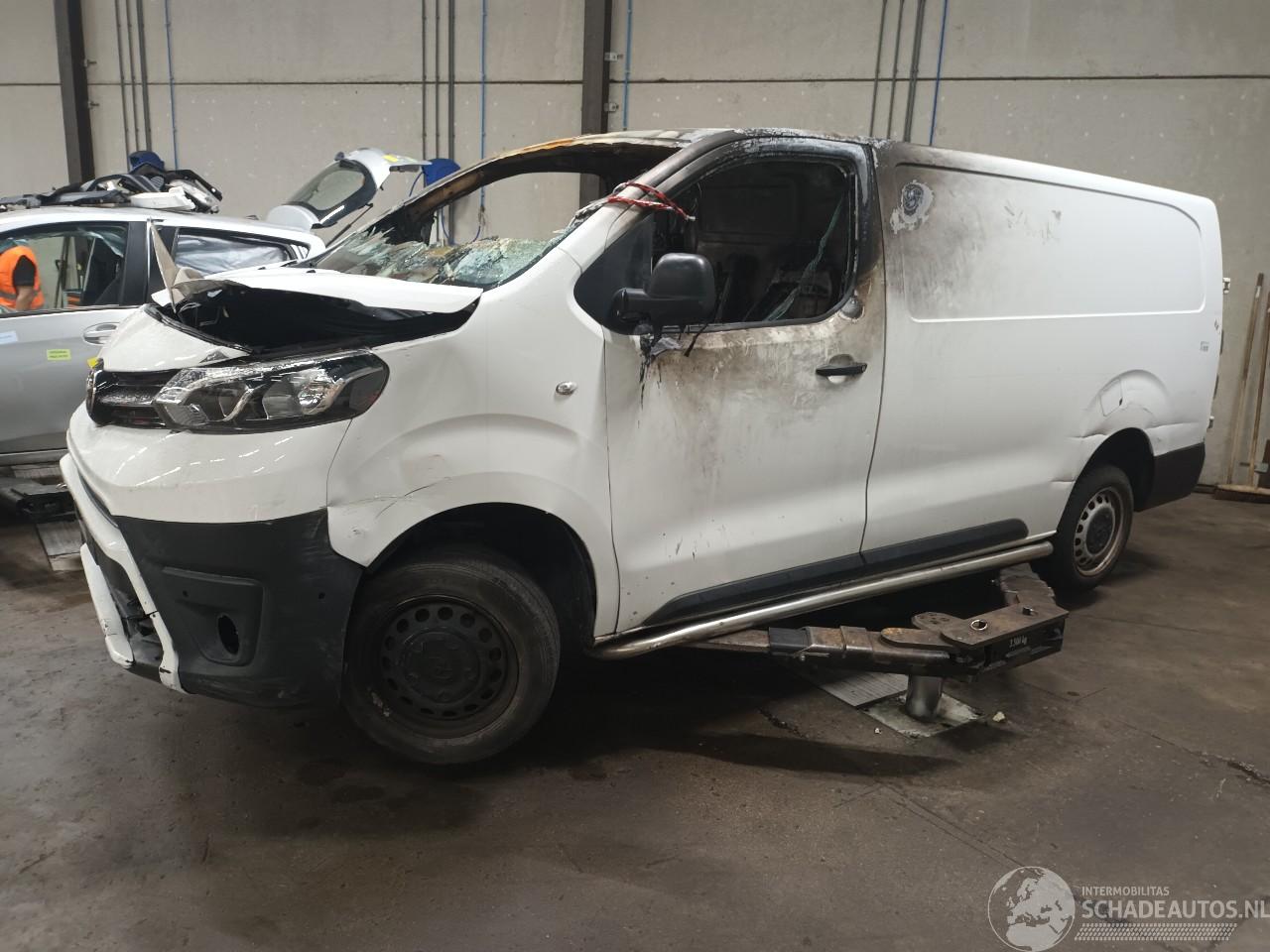 Toyota Proace ProAce Van 1.6 D-4D 95 16V (3WZTV(DV6FDU)) [70kW]  (02-2016/04-2020)