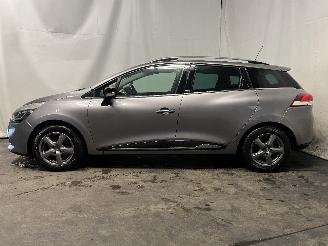 Renault Clio Clio IV Estate/Grandtour (7R) Combi 5-drs 0.9 Energy TCE 90 12V (H4B-4=
00(H4B-A4)) [66kW]  (01-2013/08-2021) picture 4