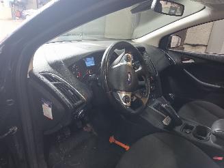 Ford Focus Focus 3 Hatchback 1.0 Ti-VCT EcoBoost 12V 125 (M1DA(Euro 5)) [92kW]  (=
02-2012/05-2018) picture 5