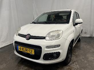 damaged passenger cars Fiat Panda Panda (312) Hatchback 0.9 TwinAir 65 (312.A.4000) [48kW]  (04-2012/...=
) 2013/5