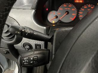 Peugeot Partner Partner Combispace MPV 1.6 16V (TU5JP4(NFU)) [80kW]  (07-2001/03-2008)= picture 23