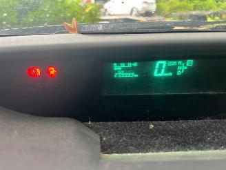 Toyota Prius Prius (NHW20) Liftback 1.5 16V (1NZ-FXE) [82kW]  (09-2003/12-2009) picture 2