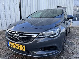 skadebil auto Opel Astra Astra K Hatchback 5-drs 1.0 Turbo 12V (B10XFT(Euro 6)) [77kW]  (10-201=
5/12-2022) 2015/12