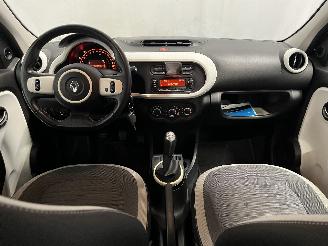 Renault Twingo Twingo III (AH) Hatchback 5-drs 1.0 SCe 70 12V (H4D-400(H4D-A4)) [52kW=
]  (09-2014/04-2019) picture 16
