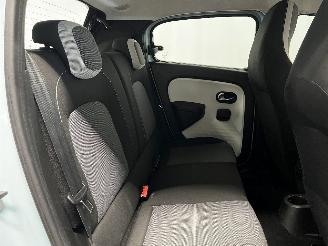 Renault Twingo Twingo III (AH) Hatchback 5-drs 1.0 SCe 70 12V (H4D-400(H4D-A4)) [52kW=
]  (09-2014/04-2019) picture 15