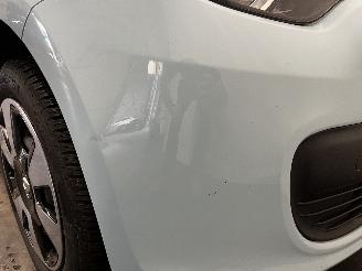 Renault Twingo Twingo III (AH) Hatchback 5-drs 1.0 SCe 70 12V (H4D-400(H4D-A4)) [52kW=
]  (09-2014/04-2019) picture 8