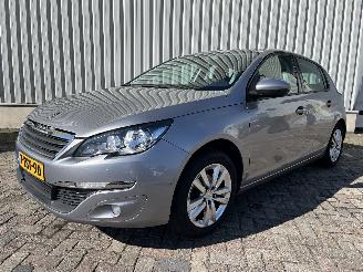 Peugeot 308 308 (L3/L8/LB/LH/LP) Hatchback 5-drs 1.2 12V VTi PureTech 82 (EB2F(HMZ=
)) [60kW]  (09-2013/06-2021) picture 3
