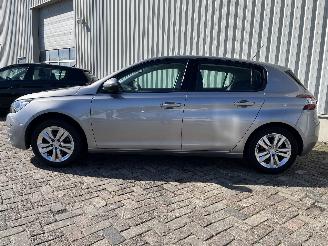 Peugeot 308 308 (L3/L8/LB/LH/LP) Hatchback 5-drs 1.2 12V VTi PureTech 82 (EB2F(HMZ=
)) [60kW]  (09-2013/06-2021) picture 4
