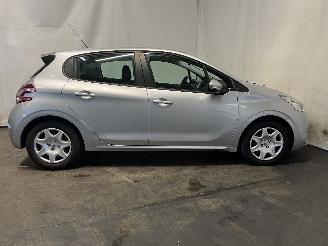 Peugeot 208 208 I (CA/CC/CK/CL) Hatchback 1.2 Vti 12V PureTech 82 (EB2F(HMZ)) [60k=
W]  (03-2012/12-2019) picture 7