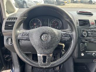 Volkswagen Touran Touran (1T3) MPV 2.0 TDI 16V 140 (CFHC) [103kW]  (05-2010/05-2015) picture 24