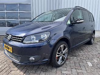 Volkswagen Touran Touran (1T3) MPV 2.0 TDI 16V 140 (CFHC) [103kW]  (05-2010/05-2015) picture 2