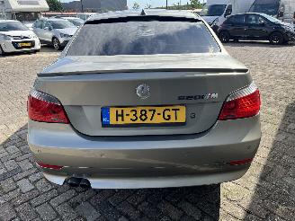 BMW 5-serie 5 serie (E60) Sedan 520i 24V (M54-B22(226S1)) [125kW]  (07-2003/03-201=
0) picture 8