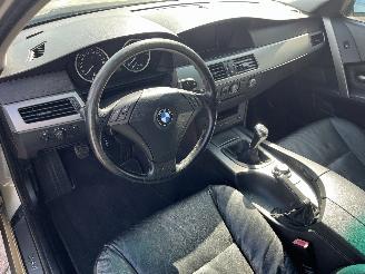 BMW 5-serie 5 serie (E60) Sedan 520i 24V (M54-B22(226S1)) [125kW]  (07-2003/03-201=
0) picture 13