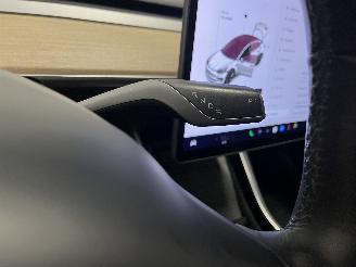 Tesla Model 3 Model 3 Sedan Long Range AWD 75 kWh (3D3) [258kW]  (06-2018/...) picture 19
