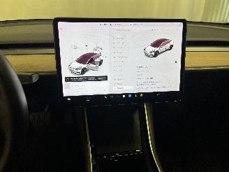 Tesla Model 3 Model 3 Sedan Long Range AWD 75 kWh (3D3) [258kW]  (06-2018/...) picture 18