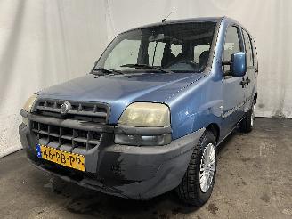krockskadad bil auto Fiat Doblo Doblo (223A/119) MPV 1.6 16V (182.B.6000(Euro 3)) [76kW]  (10-2001/09-=
2005) 2004/4