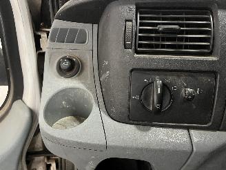 Ford Transit Transit Van 2.2 TDCi 16V (QVFA) [81kW]  (04-2006/08-2014) picture 25