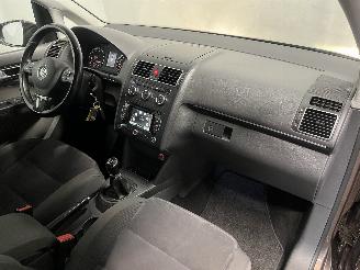 Volkswagen Touran Touran (1T3) MPV 1.2 TSI (CBZB) [77kW]  (05-2010/08-2015) picture 9