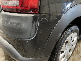 Citroën C4 C4 Cactus (0B/0P) Hatchback 5-drs 1.2 PureTech 82 12V (EB2F(HMZ)) [60k=
W]  (09-2014/...) picture 10