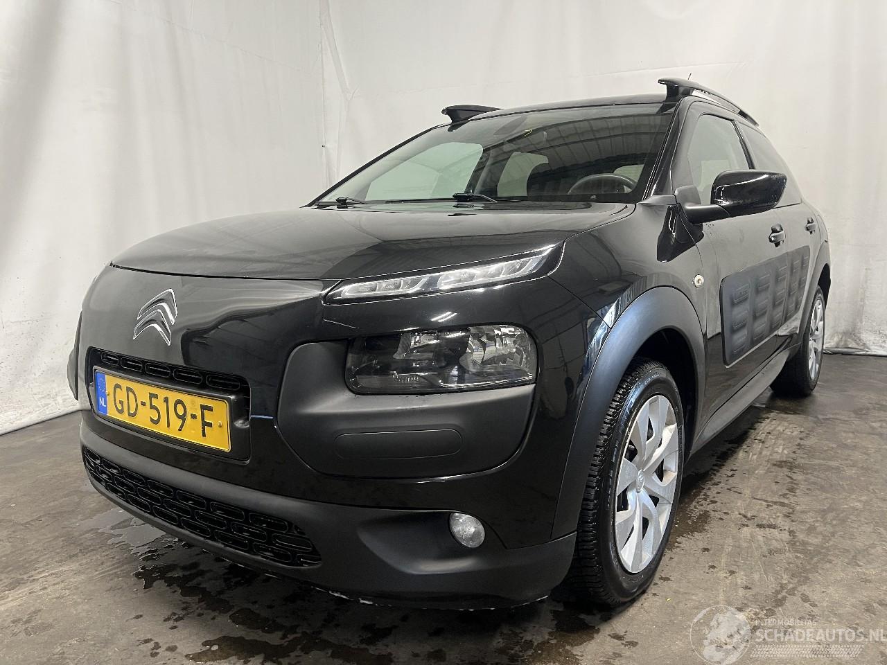 Citroën C4 C4 Cactus (0B/0P) Hatchback 5-drs 1.2 PureTech 82 12V (EB2F(HMZ)) [60k=
W]  (09-2014/...)